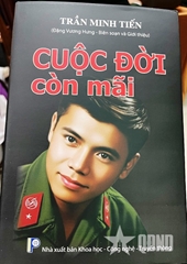 “Cuộc đời còn mãi”